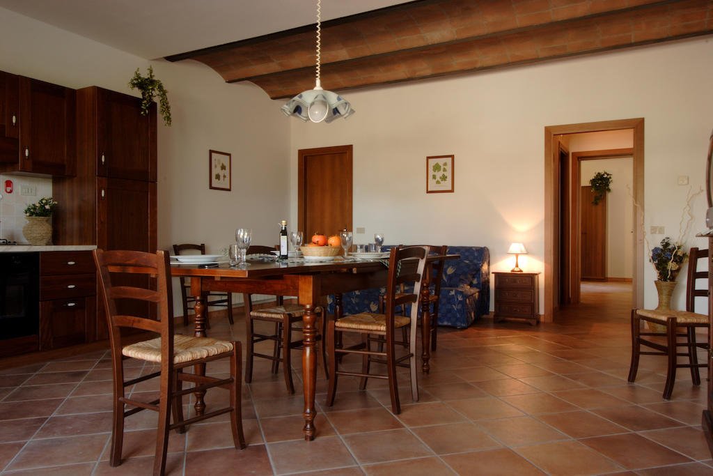 Agriturismo Quattro Pini Castagneto Carducci Værelse billede